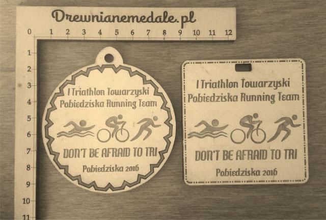 Medale na I Triathlon Towarzyski Pobiedziska Running Team