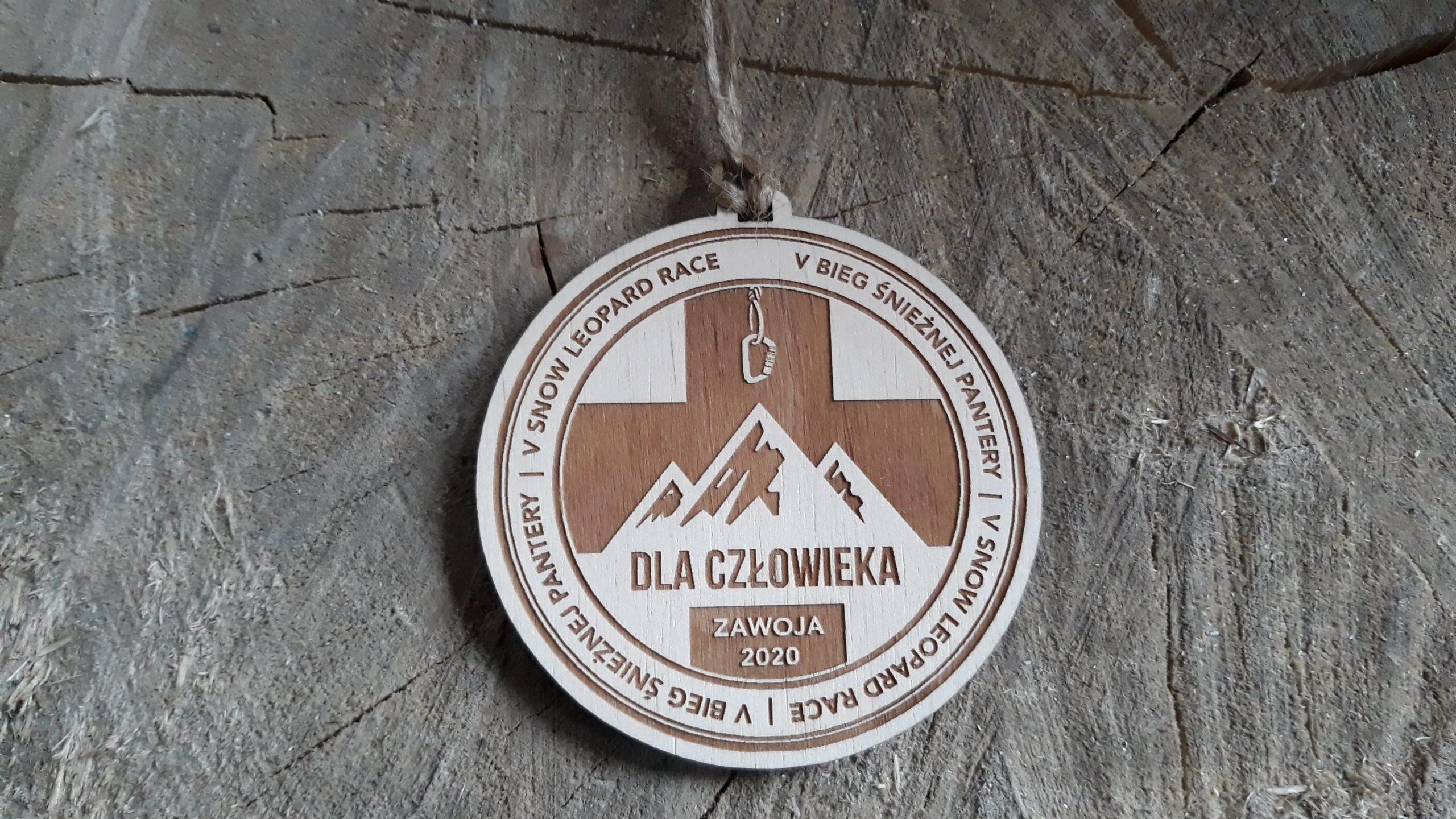 V Bieg Śnieżnej Pantery – drewniane medale
