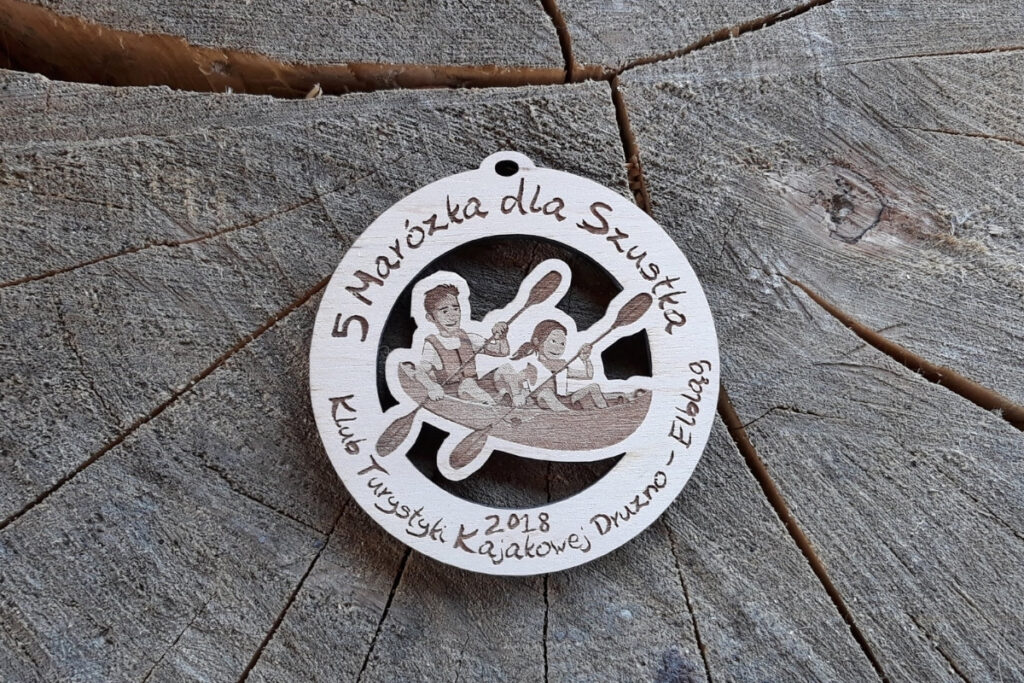 5 Marózka dla Szustka – medal ażurowy na spływ kajakowy 5 Marózka dla Szustka – medal ażurowy na spływ kajakowy