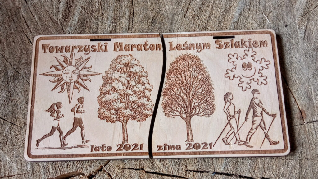 Medal składany z 2 części letniej i zimowej