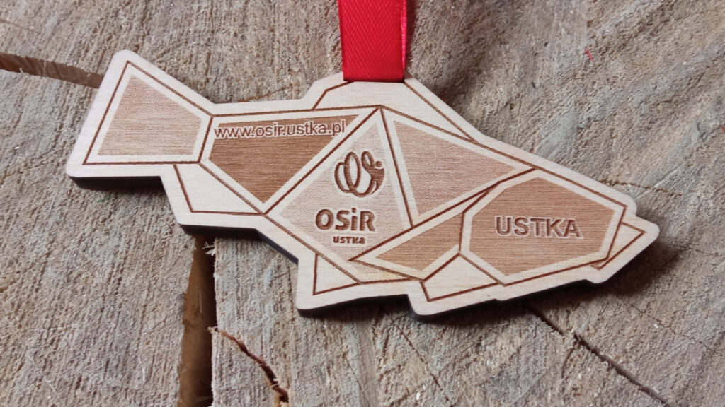 GP Ustki – drewniany medal w kształcie ryby