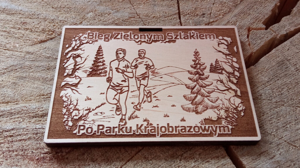 Bieg Zielonym Szlakiem po Parku Krajobrazowym – drewniany prostokątny medal