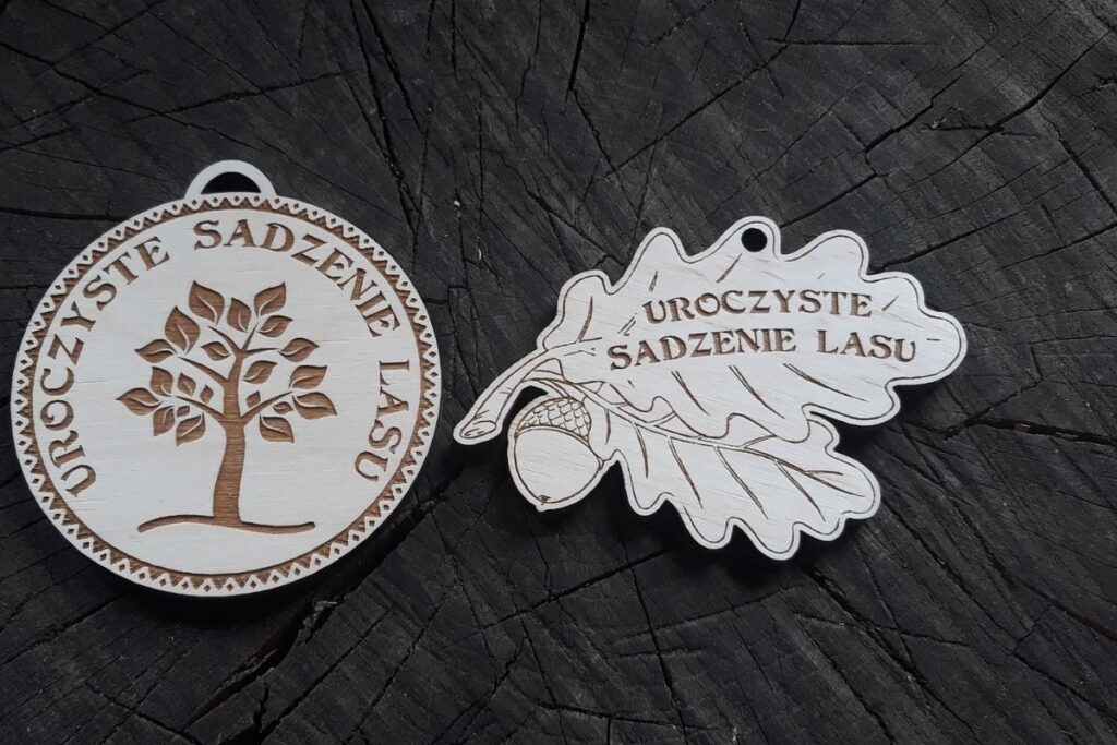 Drewniane medale na Uroczyste Sadzenie Lasu Drewniane medale na Uroczyste Sadzenie Lasu