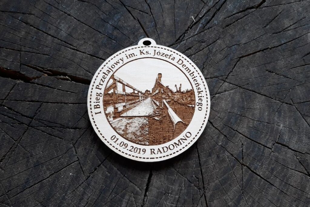 Drewniany medal na Bieg przełajowy Drewniany medal na Bieg przełajowy
