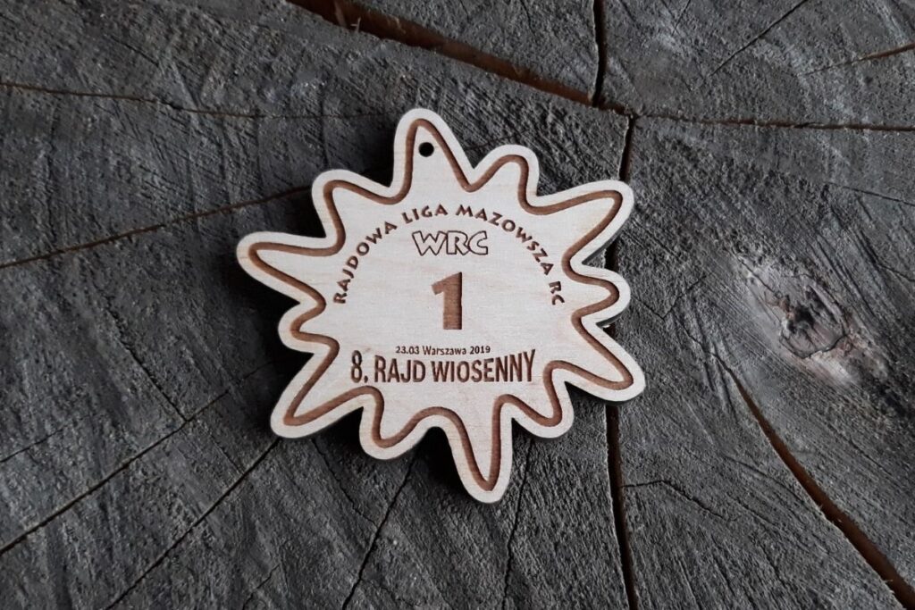 Rajdowa Liga Mazowsza WRC – 8 Rajd Wiosenny – drewniany medal Rajdowa Liga Mazowsza WRC – 8 Rajd Wiosenny – drewniany medal