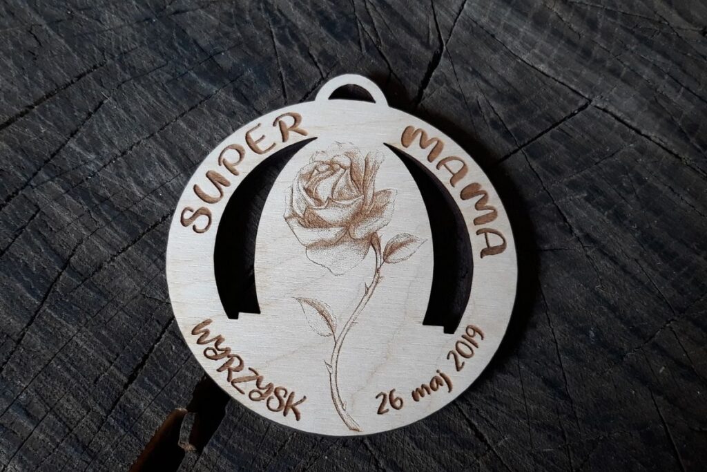 Medal dla Super Mamy na Dzień Mamy