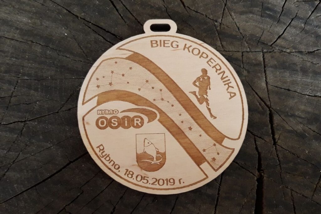 Bieg Kopernika – drewniany medal