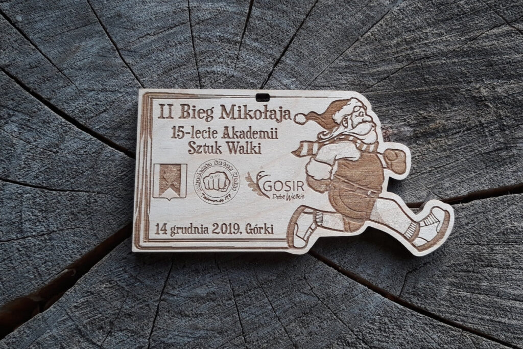 Drewniane medale na Bieg Mikołaja
