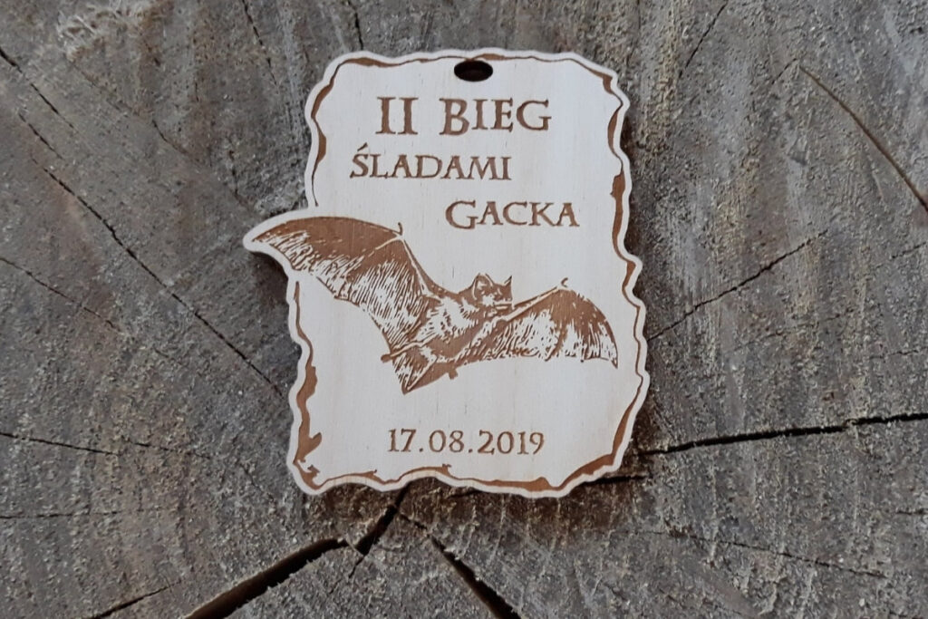 II Bieg Śladami Gacka, czyli drewniany medal z nietoperzem II Bieg Śladami Gacka, czyli drewniany medal z nietoperzem