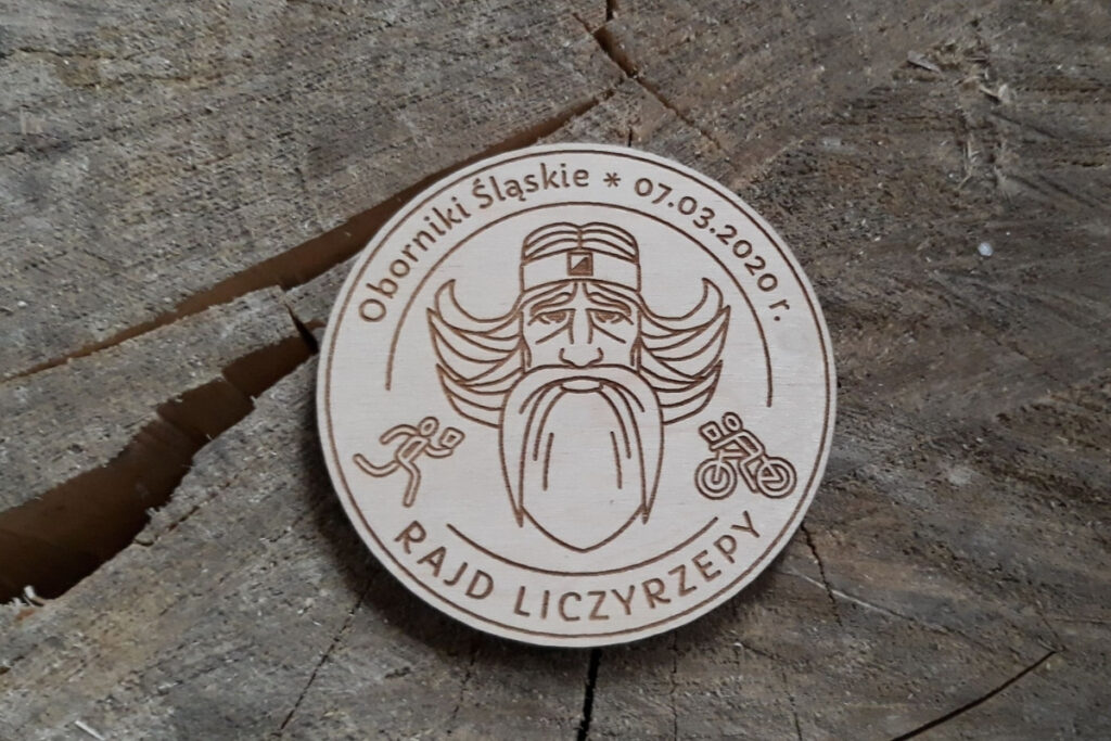 Drewniany medal na Rajd Liczyrzepy Drewniany medal na Rajd Liczyrzepy